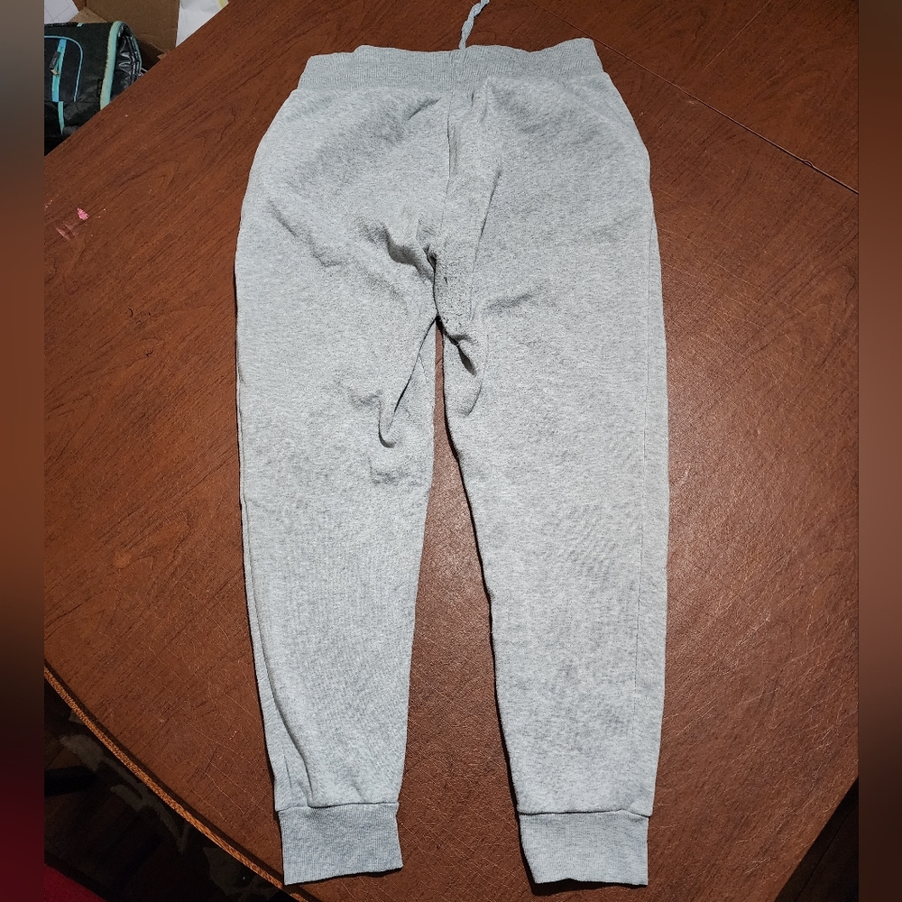 Live Streak Gray Joggers for Women - Picture 7 of 8